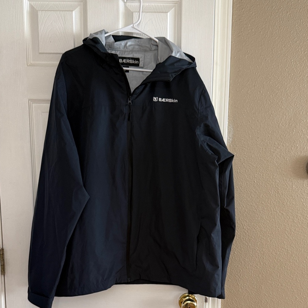 BAERskin Men's Hooded Waterproof Raincoat